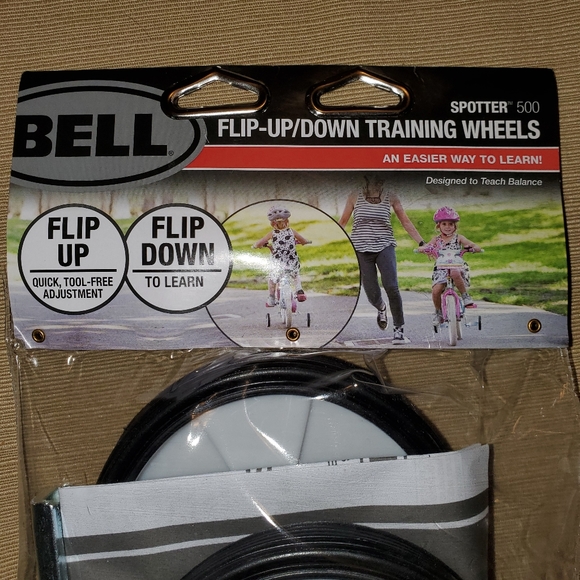 Training wheels - Picture 2 of 3